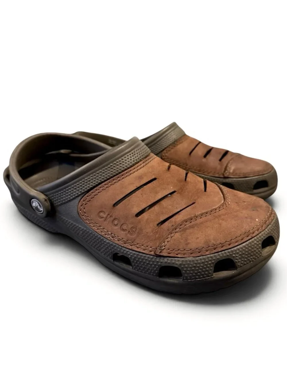 Crocs Yukon Men’s Size 9 Brown Black Leather Slip On Clogs Comfort Casual - Picture 1 of 6